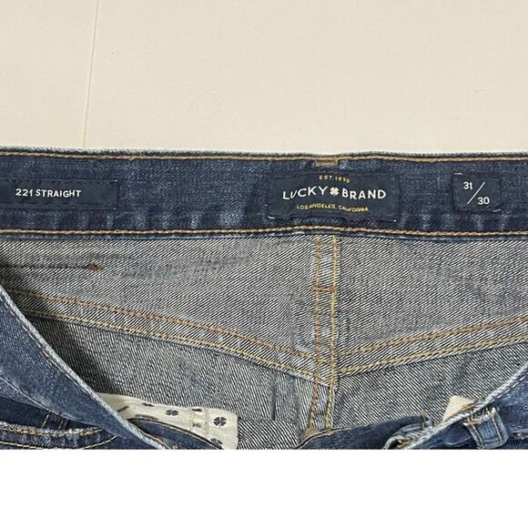 Lucky Brand Men 221 Original Straight Fit Distressed Jeans Size 31 - Picture 6 of 10